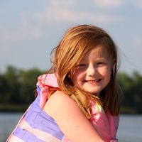 Navegar con niños: cinco consejos básicos de seguridad a bordo que debes conocer