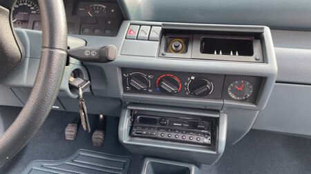 Renault Clio Collectingcars 8