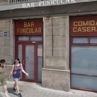 El histórico bar Funicular de Barcelona se salva de milagro de convertirse en otra franquicia de panaderías