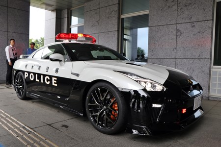 Nissan Gt R Policia Japon 6