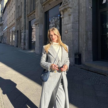 Skechers baja el precio de las botas color avellana más calentitas y versátiles que llevaremos 24/7 este otoño-invierno 