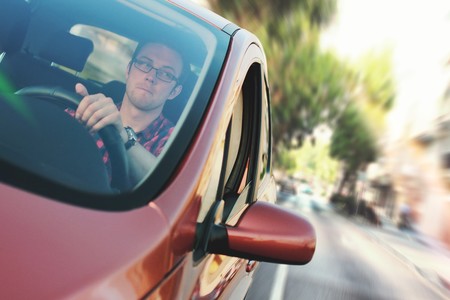 Goodbye, British drivers! España da nueve meses de plazo a los conductores afectados por el Brexit para que canjeen su carnet