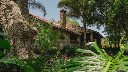 Descubre un paraíso en Hidalgo rodeado de naturaleza y cultura Otomí: hay cabañas, comida deliciosa y un manantial