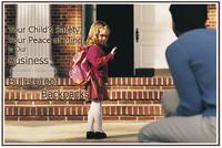 Mochilas antibalas para ir a la guardería: al borde de la paranoia (y no me extraña) 