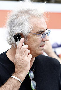 Briatore cree que Alonso es mejor piloto ahora