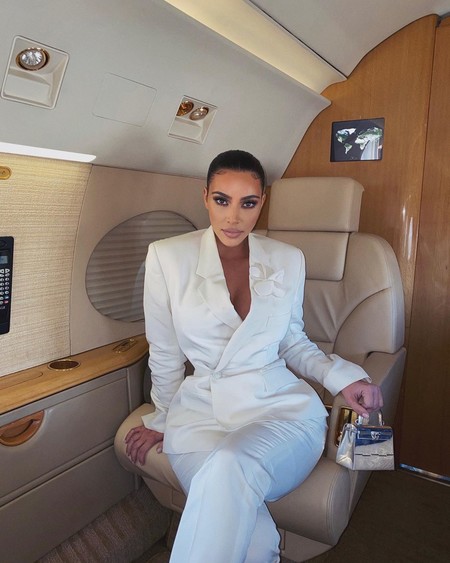 Kim Kardashian vuelve arrebatada en la 'Jeepeta' a L.A tras el berrinche durante su visita a Kanye West