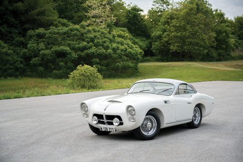 Esta es la curiosa historia del Pegaso con matrícula de Madrid subastado en Pebble Beach