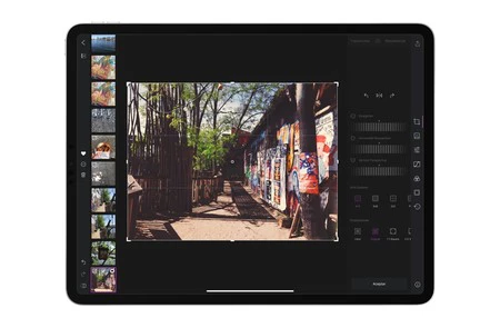 iPad Pro の横向きの暗室。