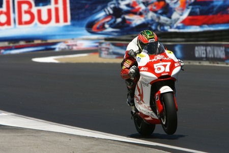 Chaz Davies volverá a probar la Ducati de MotoGP en 2017
