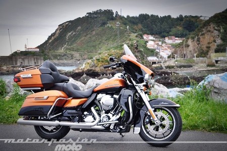 Harley-Davidson Ultra Limited FLHTK