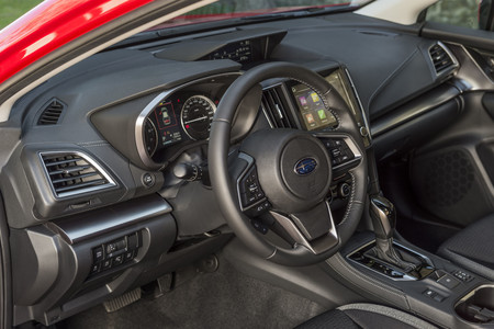 Subaru Impreza interior volante