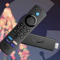 El streamer superventas de Amazon vuelve a su precio mínimo por Navidad: regalar un Fire TV Stick con control por voz sólo cuesta 22,99 euros