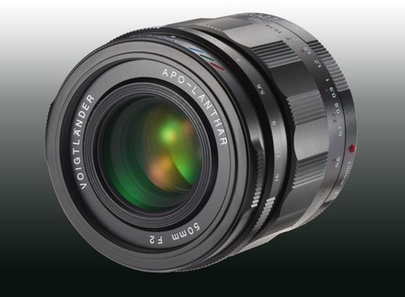 Voigtländer APO-LANTHAR 50mm F2.0: La alemana celebra 20 años de su primera línea con un nuevo objetivo para sistemas Sony
