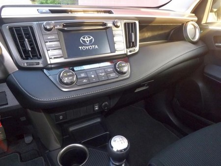 Toyota RAV4 Advance + Pack 20 Aniversario