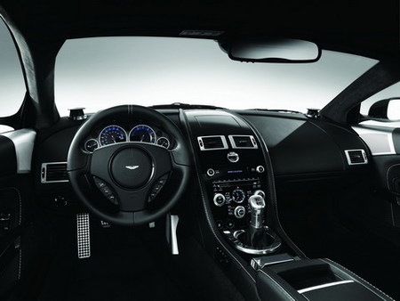 Bang & Olufsen presenta sus sistemas de audio para los Aston Martin DBS y DB9
