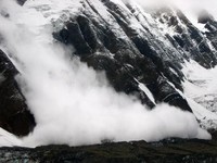 La imagen de la semana: Avalancha en los Annapurnas