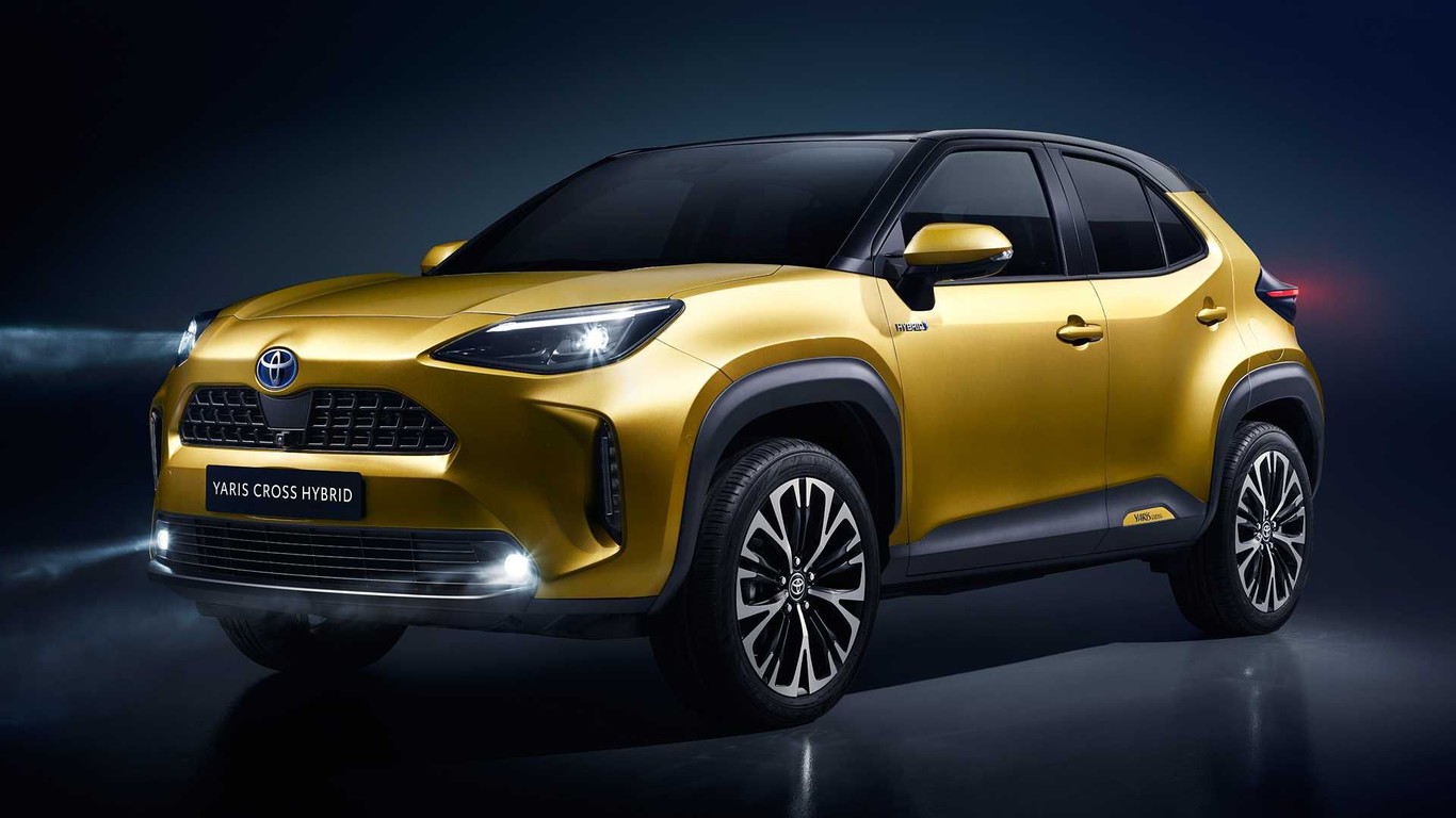 El Toyota Yaris Cross nace en formato B-SUV híbrido para abrirse paso entre T-Cross, Vitara y compañía