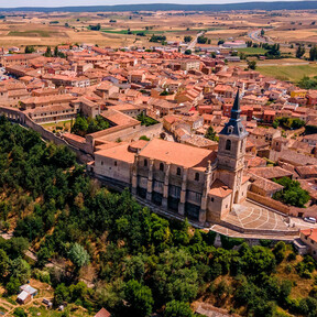 24 horas en Lerma: qué ver y qué comer en uno de los pueblos más bonitos de Burgos donde se une barroco, lechazo y vino de Arlanza 