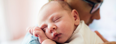 ¿Es seguro utilizar ruido blanco para calmar y dormir al bebé?