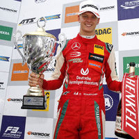 La fiebre pro-Mick Schumacher crece al mismo ritmo que sus victorias y opciones de llegar a Fórmula 1