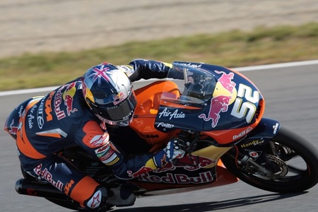 MotoGP Japón 2012: Danny Kent gana en una última vuelta de locura extrema en Moto3