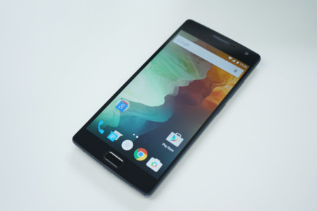 Tras 8 meses desde la salida de Marshmallow, el OnePlus 2 recibe la actualización