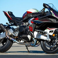 Para Kawasaki hacer una Ninja al nivel de la Ducati Panigale V4 no tenía sentido. Bimota abre la puerta a una nueva y exclusivísima Superbikes