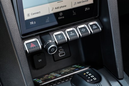 Volkswagen Amarok 2023 54