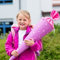 Los niños alemanes reciben un cono gigante en su primer día de colegio desde hace siglos: este es su especial significado 