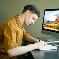 Cómo teletrabajar sin que el dolor de espalda sea tu fiel compañero 