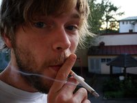 Papás que no dejan de fumar