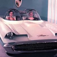 El primer Batmóvil no nació para Batman: Henry Ford se había gastado 2,3 millones para demostrar que era el coche del futuro, hasta que lo vendió a un productor por un dólar