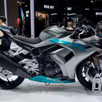 Si Zontes ya lo ha petado en España con su deportiva tricilíndrica, la KOVE 650RR quiere ser la nueva Honda CBR600RR china 