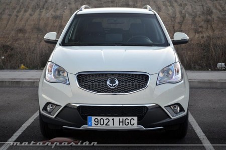 SsangYong Korando frontal