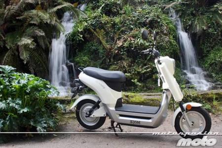 SYM Symmetry, toma de contacto (características y curiosidades)