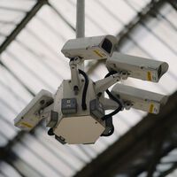 Este nuevo sistema de vigilancia no sabe quién eres. Pero tampoco lo necesita para seguirte