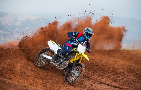 Suzuki RM-Z450 2018, la nueva arma de motocross con la que soñarán los incondicionales de Suzuki