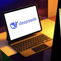 DeepSeek está entrenando a sus modelos pero no tiene acceso a los chips de NVIDIA. Una hipótesis: contrabando