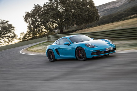 El Porsche 718 Cayman T estará enfocado en la sensación de manejo, y llegará en 2019