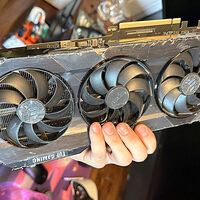 Cuidado si tienes una RTX 3090 y quieres hacerle mantenimiento, sus “tornillos de la muerte” pueden dejarla inútil