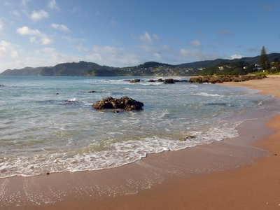 Salitre, el enemigo silencioso del coche en la playa