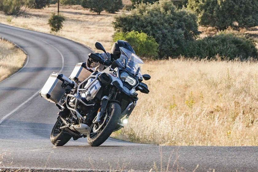www.motorpasionmoto.com