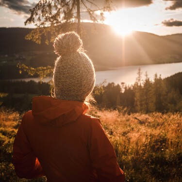 Si tienes frío en la ola polar es porque te estás vistiendo mal. Los nórdicos lo hacen así
