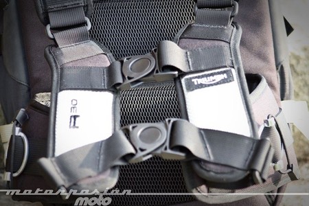 Mochila Triumph Performance R30