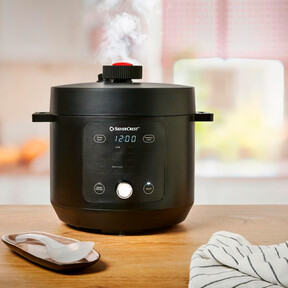 Lidl lanza una olla exrprés eléctrica programable por menos de 55 euros ideal para cocinar sin mover un dedo