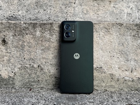 Foto de la parte trasera del Motorola Moto G55 5G