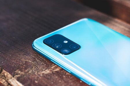 Los Samsung Galaxy A51 inician la actualización a Android 11 y One UI 3.0