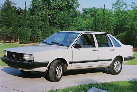 Volkswagen Santana LX chinês (1983-1985)
