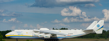 
Há 3 anos o maior avião cargueiro do mundo era destruído na Ucrânia durante bombardeio russo; reconstrução do Antonov An-225 Mriya pode custar 3 bilhões de dólares 