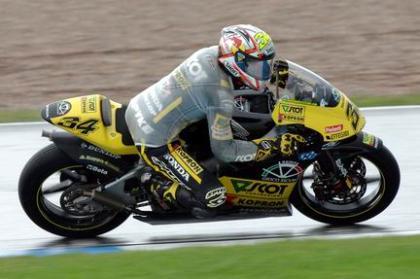 Naufragio español en la carrera de 250